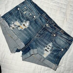 Grace in LA, Jean Shorts